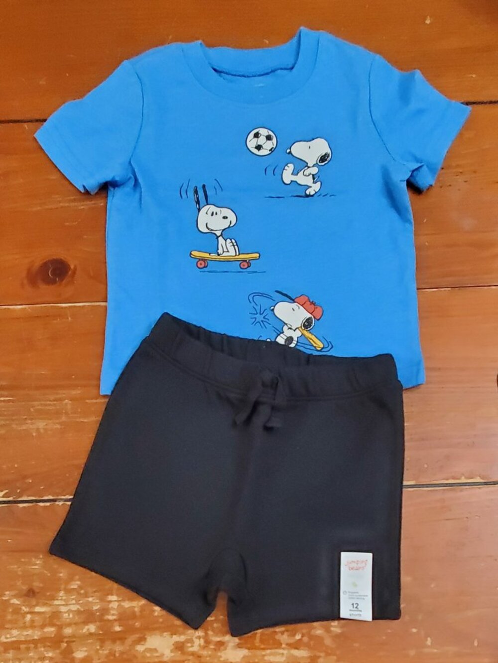 Baby Boy Snoopy Sports Tee with Shorts Size 12 mos by Jumping Beans NWT